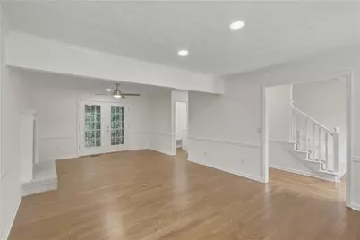 4320 Keheley Lake Court NE, Marietta, GA 30066 - Photo 3