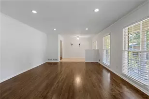 3434 Palace Ct, Tucker, GA 30084 - Photo 9