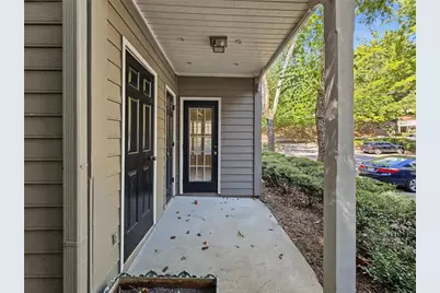 306 Bainbridge Drive, Sandy Springs, GA 30327 - Photo 3