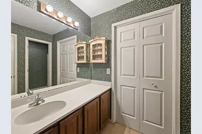 306 Bainbridge Drive, Sandy Springs, GA 30327 - Photo 31