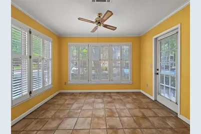 306 Bainbridge Drive, Sandy Springs, GA 30327 - Photo 21