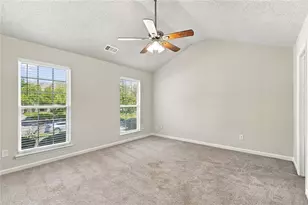 5741 Village Loop, Fairburn, GA 30213 - Photo 15