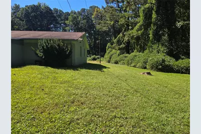 4431 Janice Drive, College Park, GA 30337 - Photo 3
