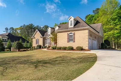 196 St Andrews Court, Social Circle, GA 30025 - Photo 7