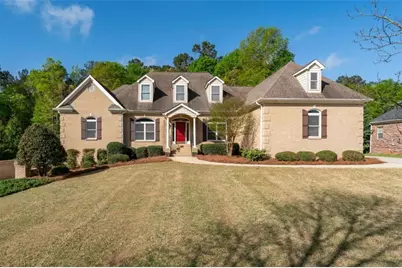 196 St Andrews Court, Social Circle, GA 30025 - Photo 1