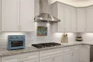 1700 Ridgefield Dr, Roswell, GA 30075 - Photo 13