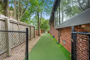 88 Clarendon Ave, Avondale Estates, GA 30002 - Photo 27