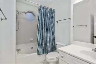 3334 Peachtree Rd NE, Atlanta, GA 30326 - Photo 19