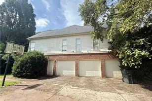 8521 Parkview Ct, Monroe, GA 30656 - Photo 3