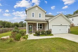 865 Lakeshore Dr, Winder, GA 30680 - Photo 1