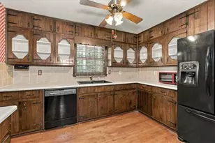 2164 Carson Valley Dr, Tucker, GA 30084 - Photo 17