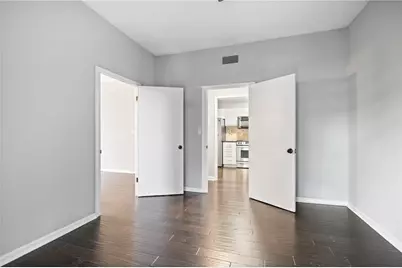 3060 Pharr Court North NW #114, Atlanta, GA 30305 - Photo 11