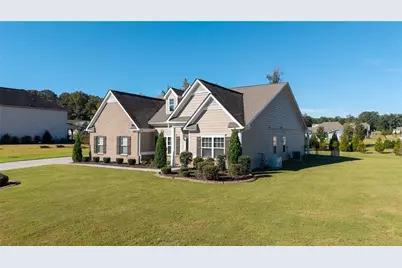 304 Benstone Drive NE, Calhoun, GA 30701 - Photo 3