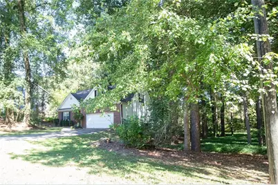 2584 Rockwood Way SW, Stone Mountain, GA 30087 - Photo 45