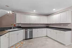 2584 Rockwood Way SW, Stone Mountain, GA 30087 - Photo 13