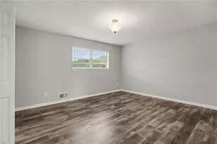 4701 Flat Shoals Rd, Union City, GA 30291 - Photo 11