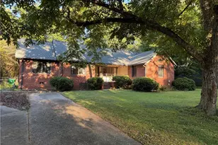 889 Milam Cir, Clarkston, GA 30021 - Photo 27