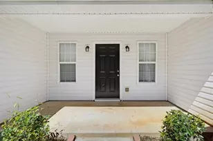 2625 Hidden Creek Dr, Loganville, GA 30052 - Photo 5