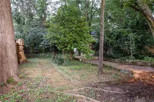 1396 Graham St SW, Atlanta, GA 30310 - Photo 25