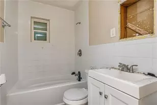 2004 Meadow Ln, Decatur, GA 30032 - Photo 5