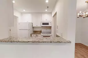 300 Johnson Ferry Road NE, Sandy Springs, GA 30328 - Photo 17