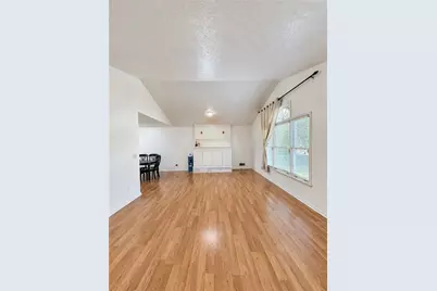441 Hunters Cove Court, Lawrenceville, GA 30044 - Photo 5
