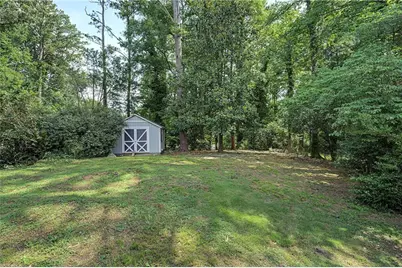 2327 Ben Hill Road, East Point, GA 30344 - Photo 19