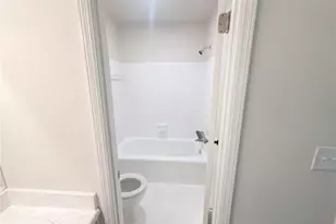 2215 Angela Dr SW, Lilburn, GA 30047 - Photo 7