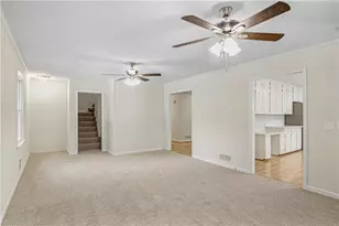 2215 Angela Dr SW, Lilburn, GA 30047 - Photo 15