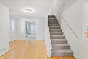 2215 Angela Dr SW, Lilburn, GA 30047 - Photo 21