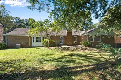 4755 Andalusia Trail, Atlanta, GA 30360 - Photo 35