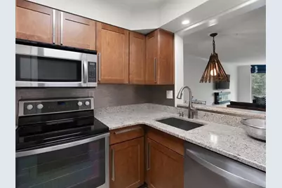 2870 Pharr Court South NW #509, Atlanta, GA 30305 - Photo 17