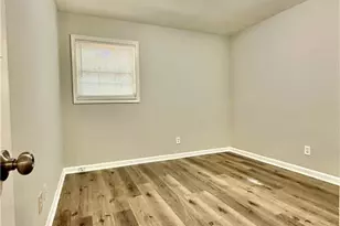 1223 Pineglen Dr, Riverdale, GA 30296 - Photo 9
