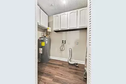 6381 E Deerhollow Way, Peachtree Corners, GA 30092 - Photo 21