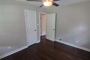3305 Flowers Dr, College Park, GA 30337 - Photo 25