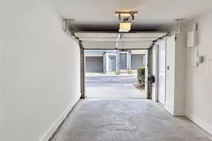 216 Semel Dr NW, Atlanta, GA 30309 - Photo 29