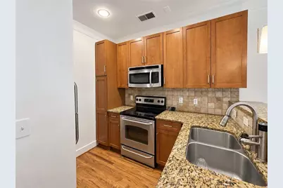 216 Semel Drive NW #360, Atlanta, GA 30309 - Photo 9