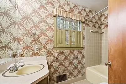 2897 Branchwood Drive, Atlanta, GA 30344 - Photo 31