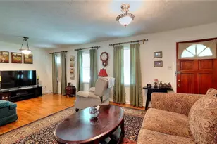 2221 Pinehurst Rd, Snellville, GA 30078 - Photo 9