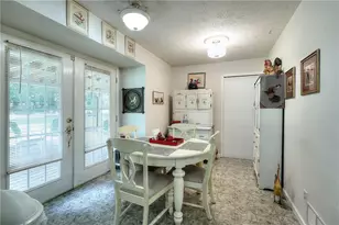 2221 Pinehurst Rd, Snellville, GA 30078 - Photo 17