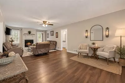 3760 Sunny Hill Drive, Loganville, GA 30052 - Photo 3