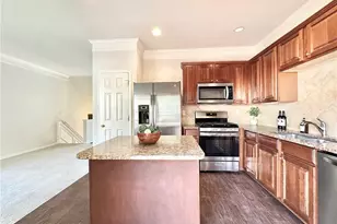 7820 Kiverton Pl, Sandy Springs, GA 30350 - Photo 7