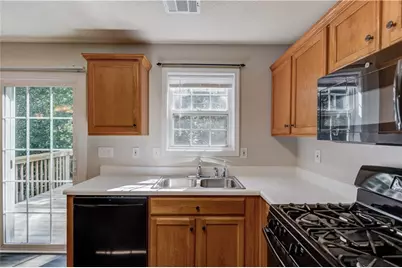 725 Riverside Walk Crossing, Sugar Hill, GA 30518 - Photo 13