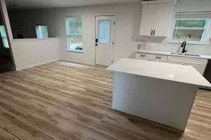 320 Oxnard Cir SW, Atlanta, GA 30331 - Photo 3