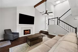 1831 Rockridge Pl NE, Atlanta, GA 30324 - Photo 9