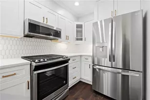 1831 Rockridge Pl NE, Atlanta, GA 30324 - Photo 13