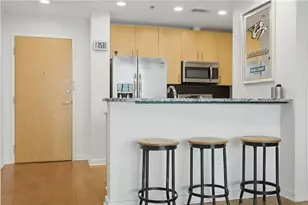 250 Pharr Rd NE, Atlanta, GA 30305 - Photo 15