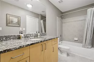 250 Pharr Rd NE, Atlanta, GA 30305 - Photo 31
