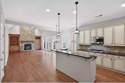 2979 Gateland Square, Marietta, GA 30062 - Photo 5