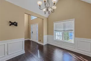 6910 Autumn Hills Dr, Cumming, GA 30028 - Photo 15